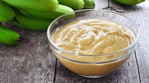 A biomassa de banana verde é um purê obtido a partir de bananas verdes, que ajuda no emagrecimento